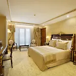 Ottoman's Life Deluxe מלון 5*